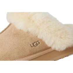 Chausson UGG Disquette B0DRDRHVG2 - Confort Dynamique et Esthétique Soignée